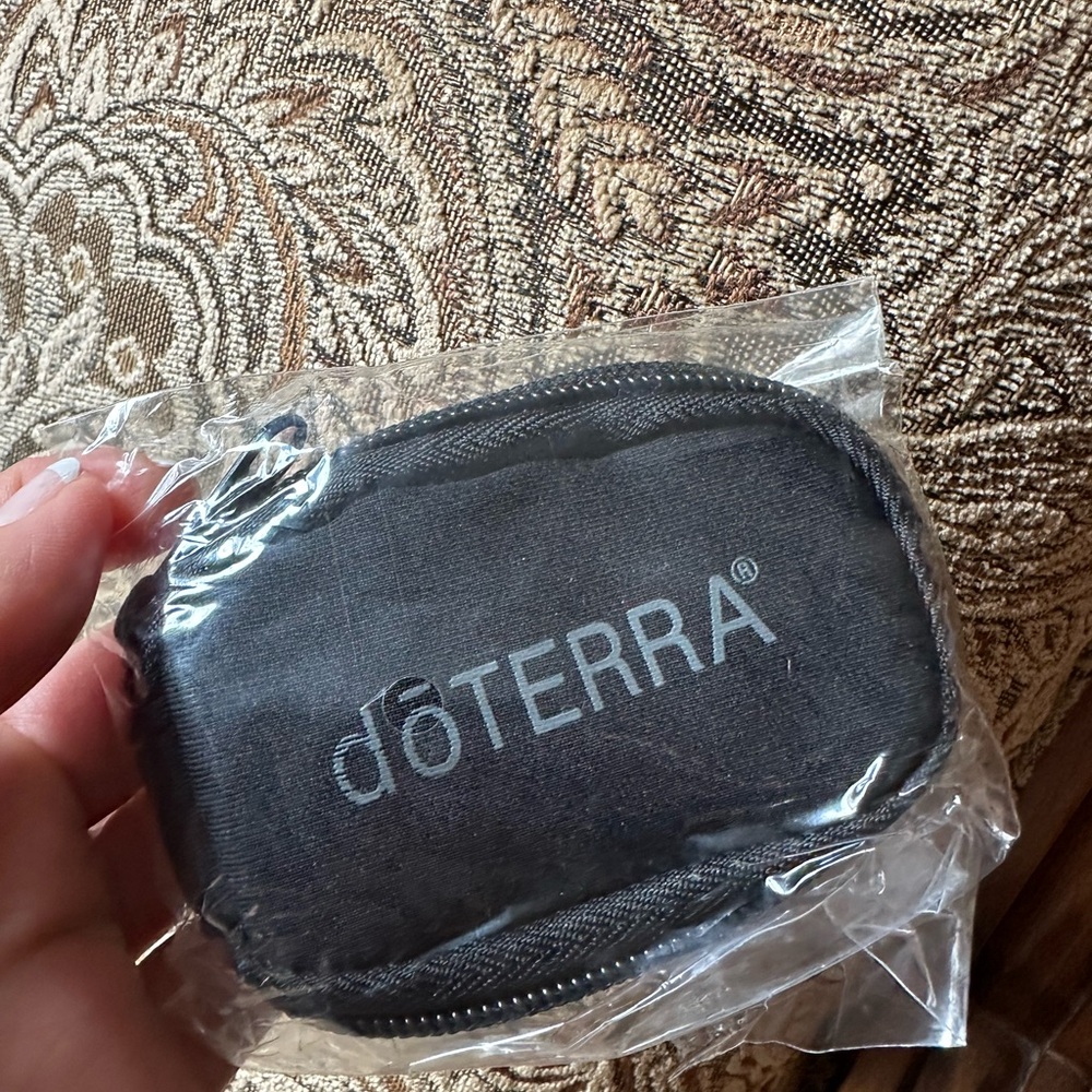 doTERRA Black Travel Pouch